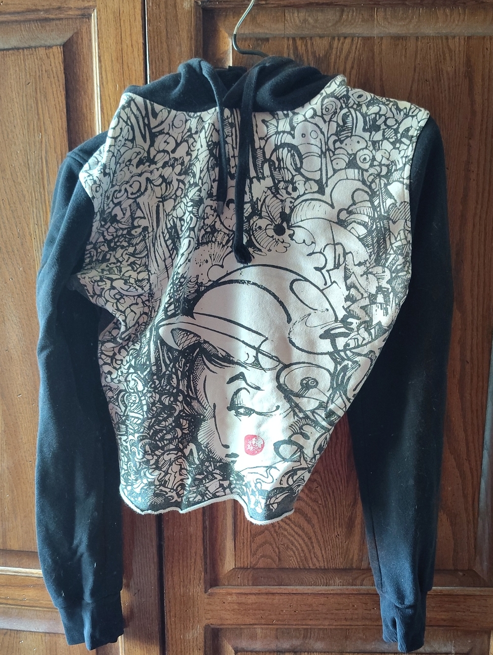 Nikita Artsy Graphic Hoodie S